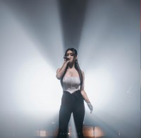  超劲爆DJ舞曲蹦迪_让你的身体随音乐飞舞